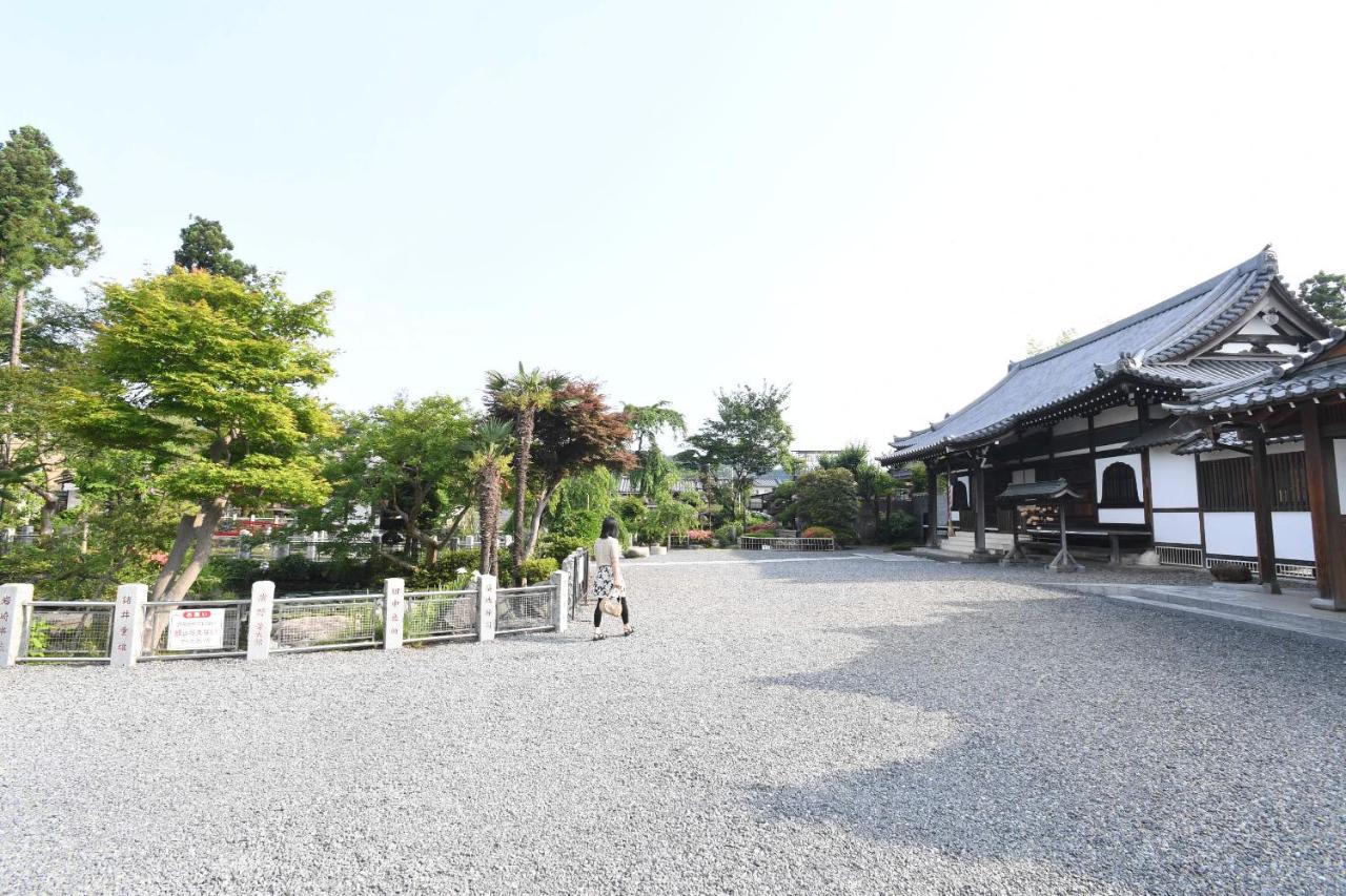 お一人様大歓迎乳幼児不可12歳から可丸ごと貸切りではない部屋の素泊まり静かな方無料wifi Irumagawa Экстерьер фото